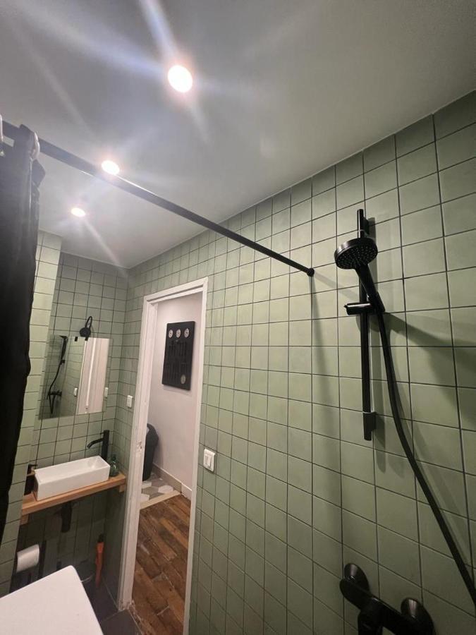 New Entiry Apartment-Private Rooms In Paris Bagian luar foto